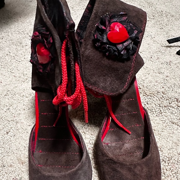 Perfect 4 those RED HOT dates! ❤️💋♥️ Red and brown leather high heels - Picture 1 of 5